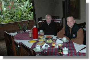 Morgenmad i Visiwani Lodge i Arusha